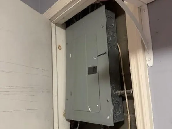 36 Abbey Court image 15 of 18