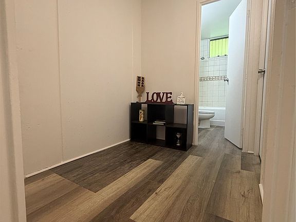 3rd image of 95-2048 Waikalani Pl APT D106