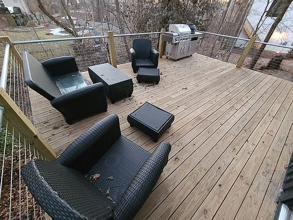 2nd image of 500 NW K St