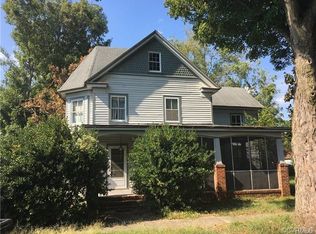 417 10th St, West Point, VA 23181