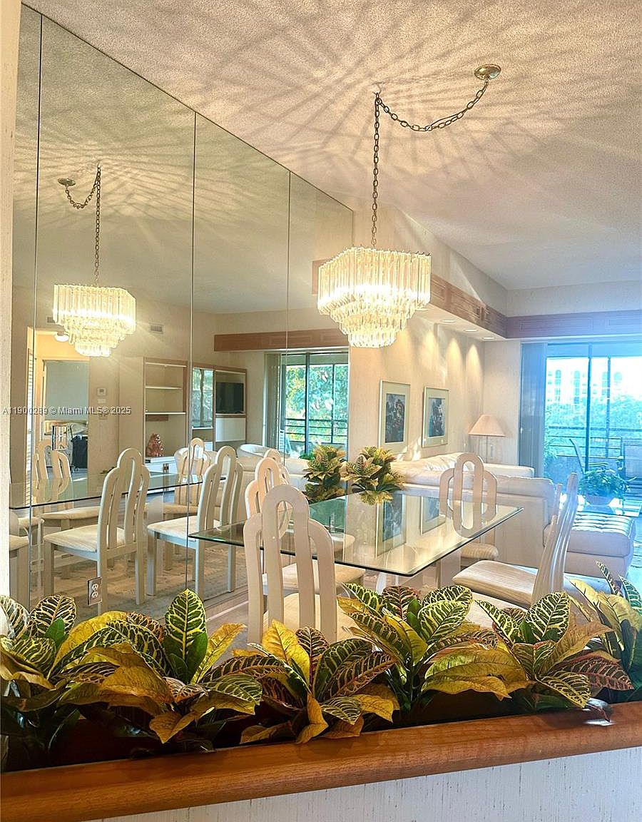 7472 La Paz Blvd UNIT 301