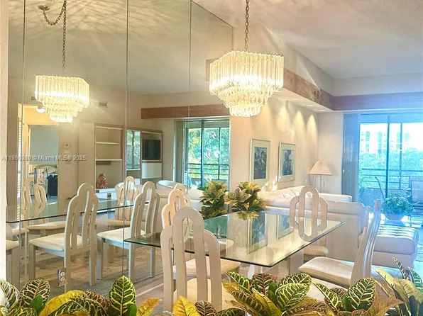 7472 La Paz Blvd Unit 301, Boca Raton, FL 33433