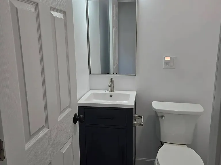 2210 Hampton Rd — Photo 10