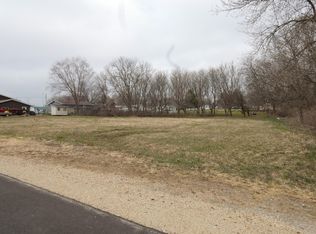 715 W Florence St, Livingston, WI 53554