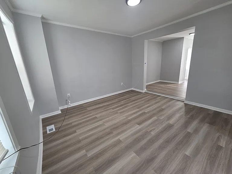 2123 Presbury St — Photo 10