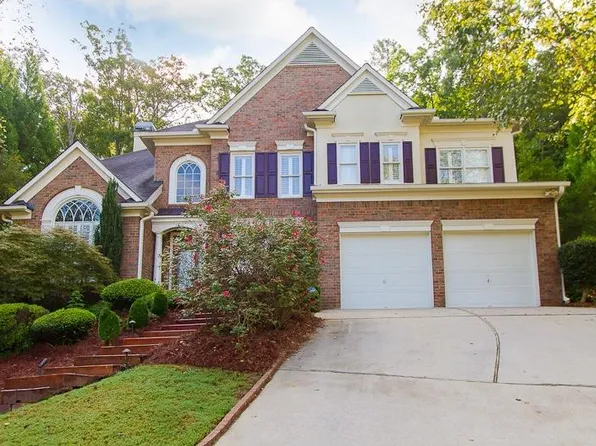 5051 Vinings Estates Ct, Mableton, GA 30126