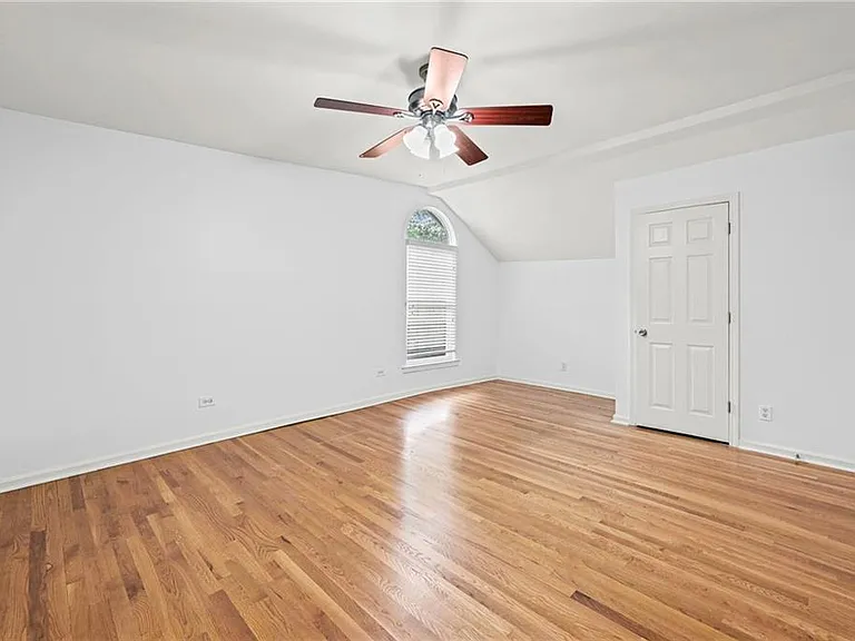 2429 Claude St NW — Photo 26