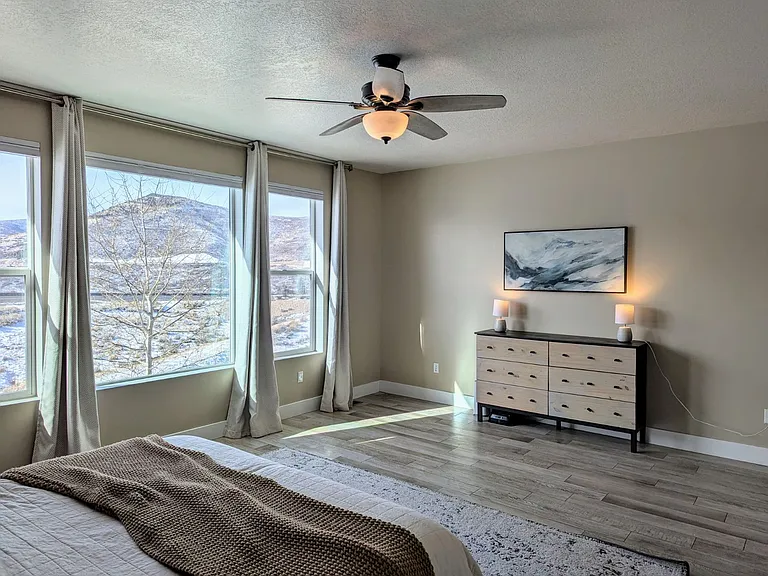 380 E Keetly Station Cir — Photo 26