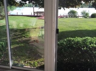 122 Mitchell Dr, Elk Rapids, MI 49629