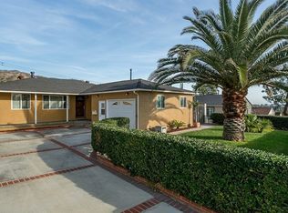 2900 Scott Rd, Burbank, CA 91504