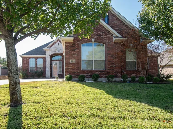 1218 Coastal Dr, Garland, TX 75043