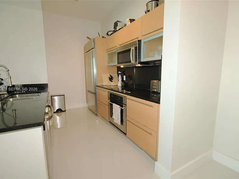950 Brickell Bay Dr #5000 — Photo 14