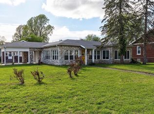 9500 W Main St, Belleville, IL