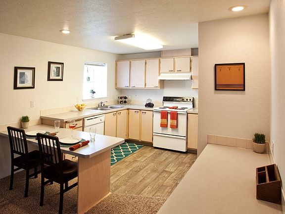 2nd image of 12623 E Broadway Ave APT 98