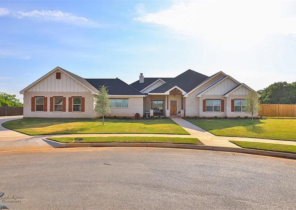 1st image of 2201 Manor Oaks Ter
