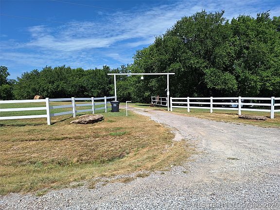 3rd image of 16801 County Road 3445