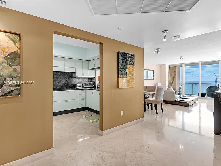 1455 Ocean Dr #1106 — Photo 9