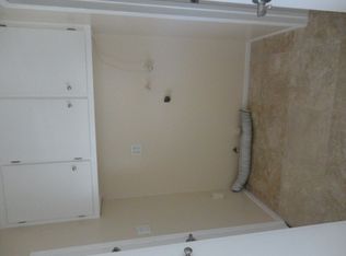 16401 Lakemont Ln, Huntington Beach, CA 92647