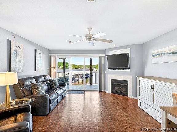 5th image of 538 Clearwater Dr #2A