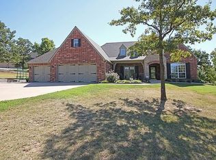 15758 Cherokee Blvd, Skiatook, OK 74070