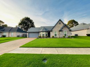 11206 Black Sheep Dr, Arlington, TN 38002