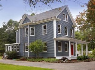 231 School St, Groveland, MA 01834