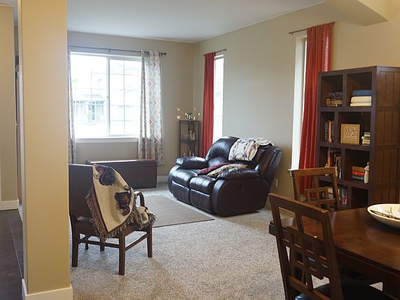 2nd image of 10007 Tyleah Ct SE