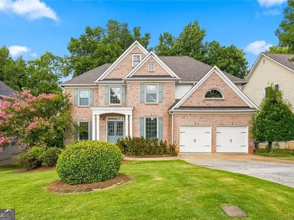 1073 Hopedale Ln, Lawrenceville, GA 30043
