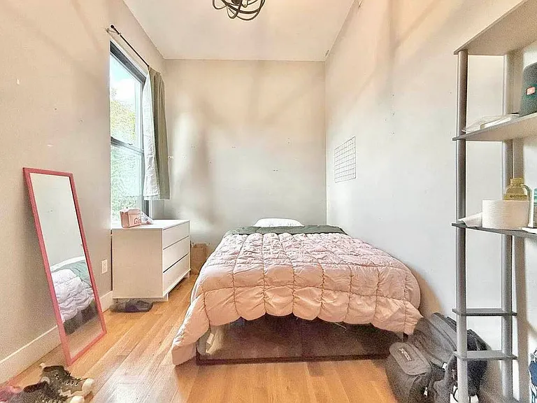 1120 Hancock St #3B — Photo 5