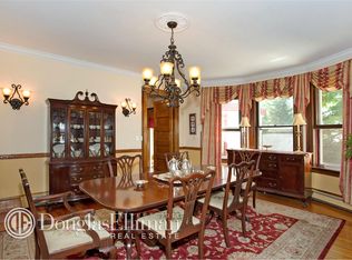 25 Maple Ave, Patchogue, NY 11772