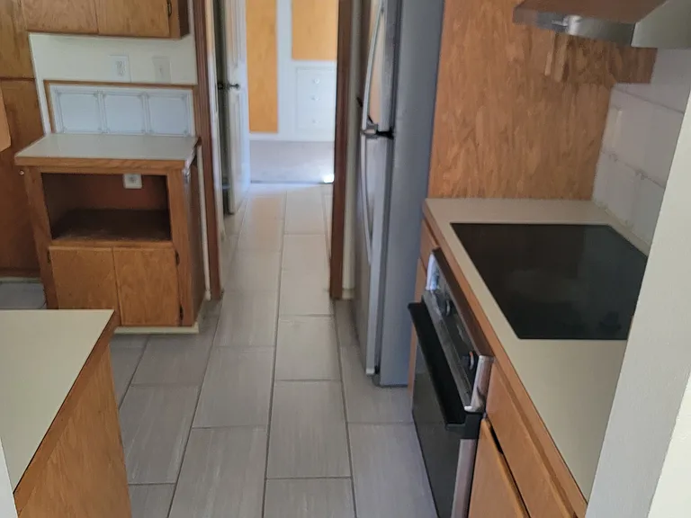2807 SE Balfour St — Photo 6