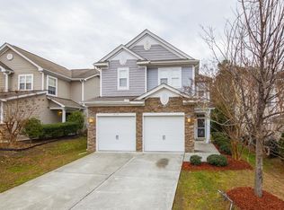 4024 Remington Oaks Cir, Cary, NC 27519