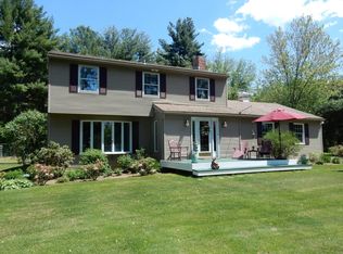 48 Church St, Stockbridge, MA 01262