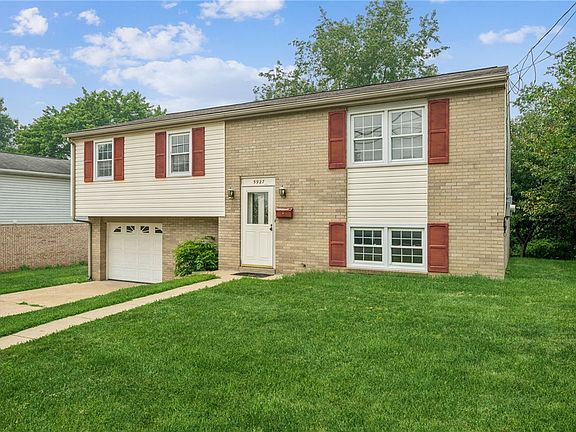 2nd image of 5927 Victor Cir