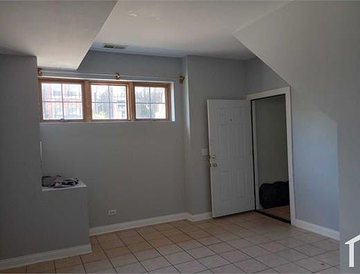 2nd image of 3325 W Fulton Blvd #G