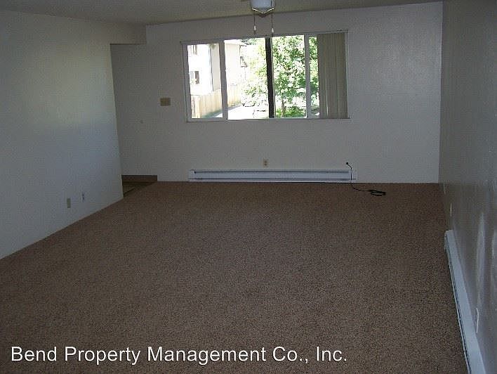 2nd image of 1459 NW Albany Ave APT 41