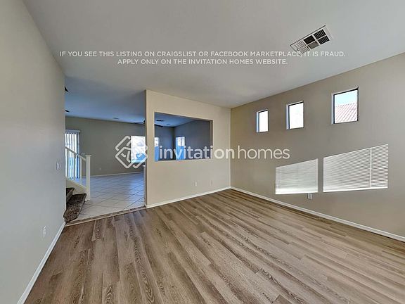 4th image of 2218 S 83rd Dr
