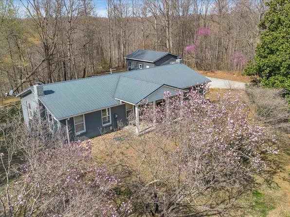 1389 Coconut Ridge Rd, Smithville, TN 37166