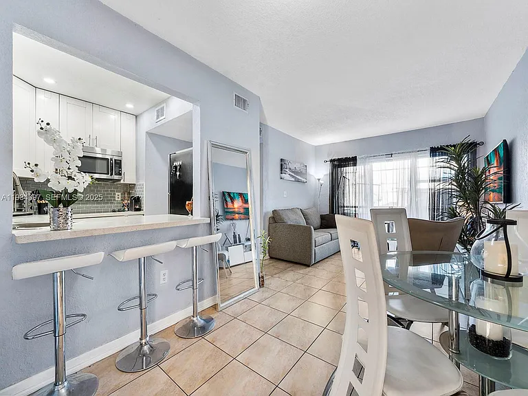 13820 SW 112th St #109 — Photo 3