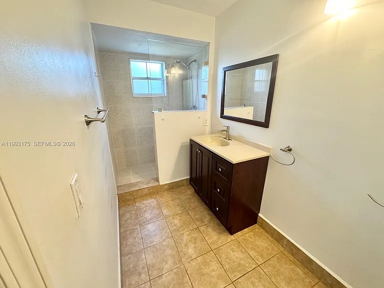 12695 SW 144th Ter — Photo 39