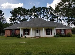 24271 Michael Rd, Ponchatoula, LA 70454