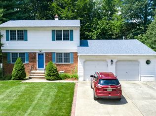 6 Colonial Dr, Matawan, NJ 07747