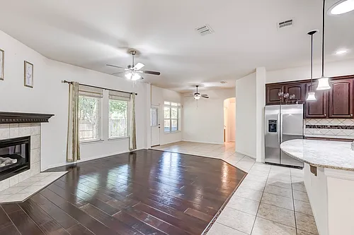 116 Azimuth Dr Photo 1