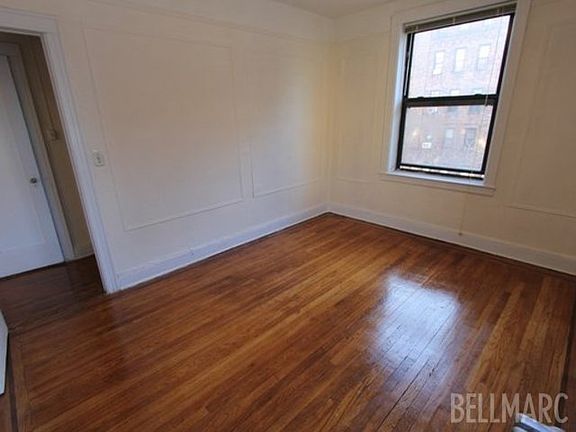 2nd image of 4415 43rd Ave #6K