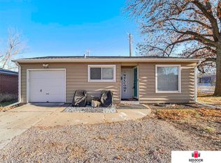 400 N Cotner Blvd, Lincoln, NE 68505