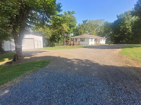 603 N Spring St, Plainview, AR 72857