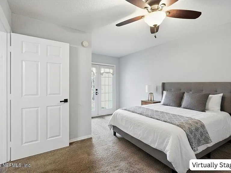 13700 Richmond Park Dr N #408 — Photo 12