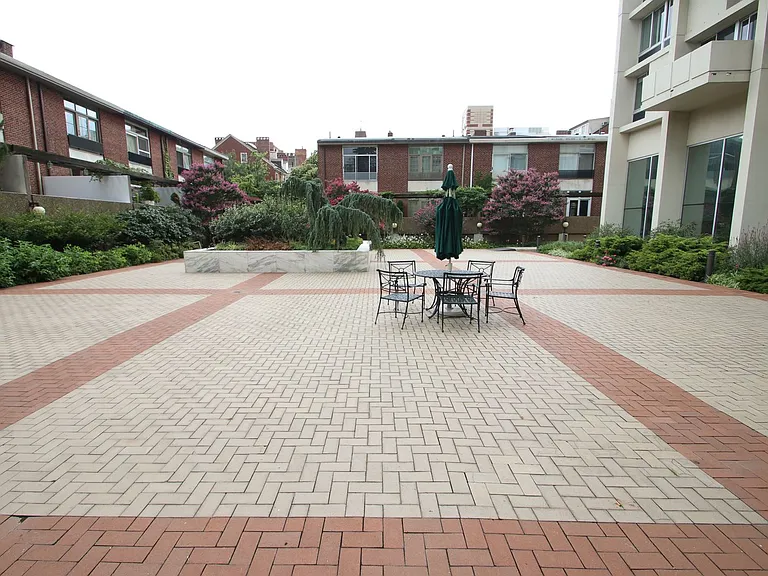 604 S Washington Sq #2809 — Photo 33