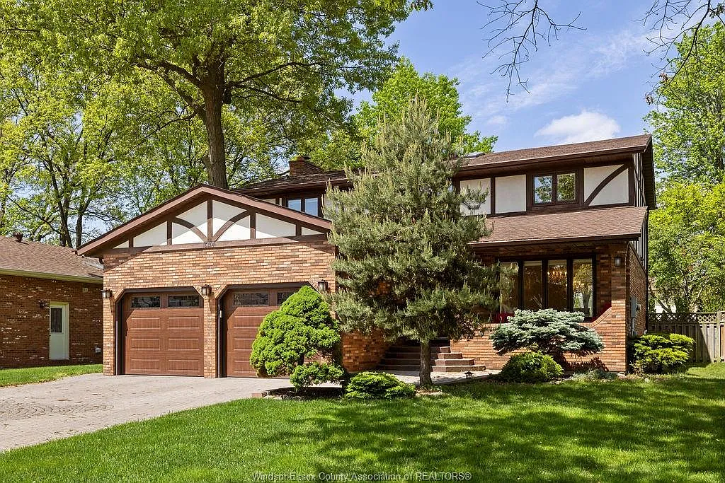 4 bed, 3.5 bath, $4,000 — Photo 1