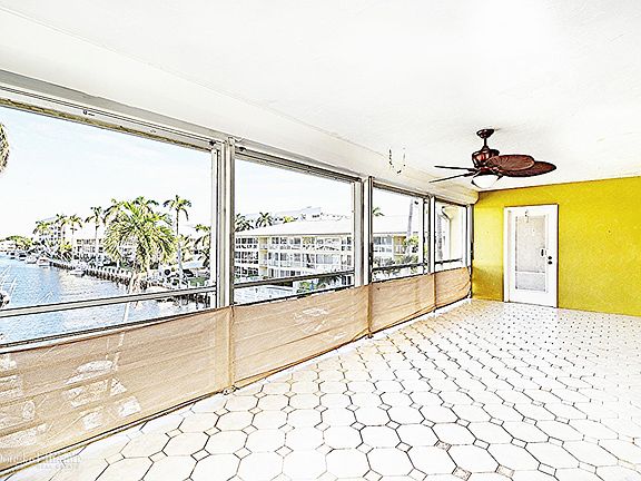 3rd image of 4770 Bayview Dr APT 308